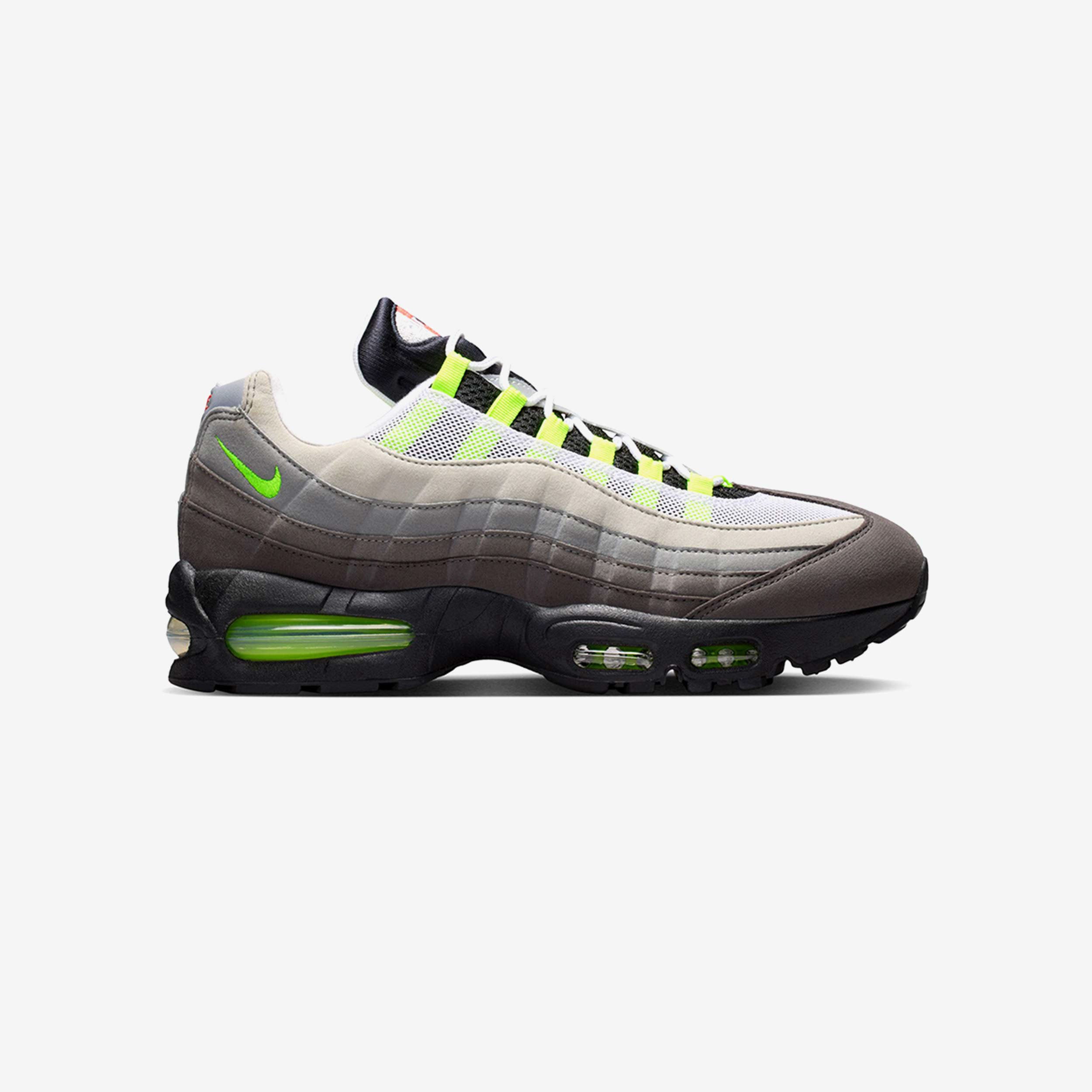 Nike اير ماكس 95 بيغ بابل بريميوم — غريدي / أسود / فولت / أبيض