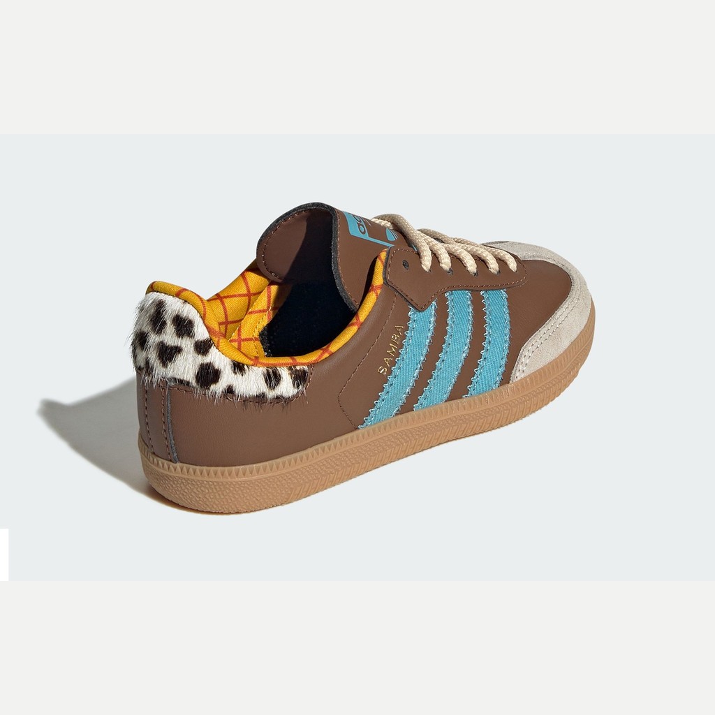 Adidas سامبا — كما في الصورة 3